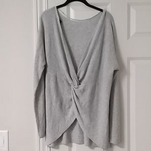 NEW Halogen twist back sweater (XL)